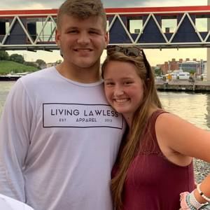 Meet your Posher, Gabby